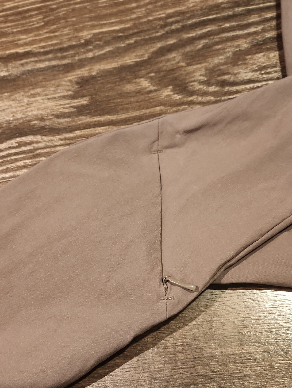 ❤️ ATHLETA DIPPER BOOTCUT PANTS, LOW RISE, ONYX, 6T (28 TALL / LONG) - Picture 11 of 11